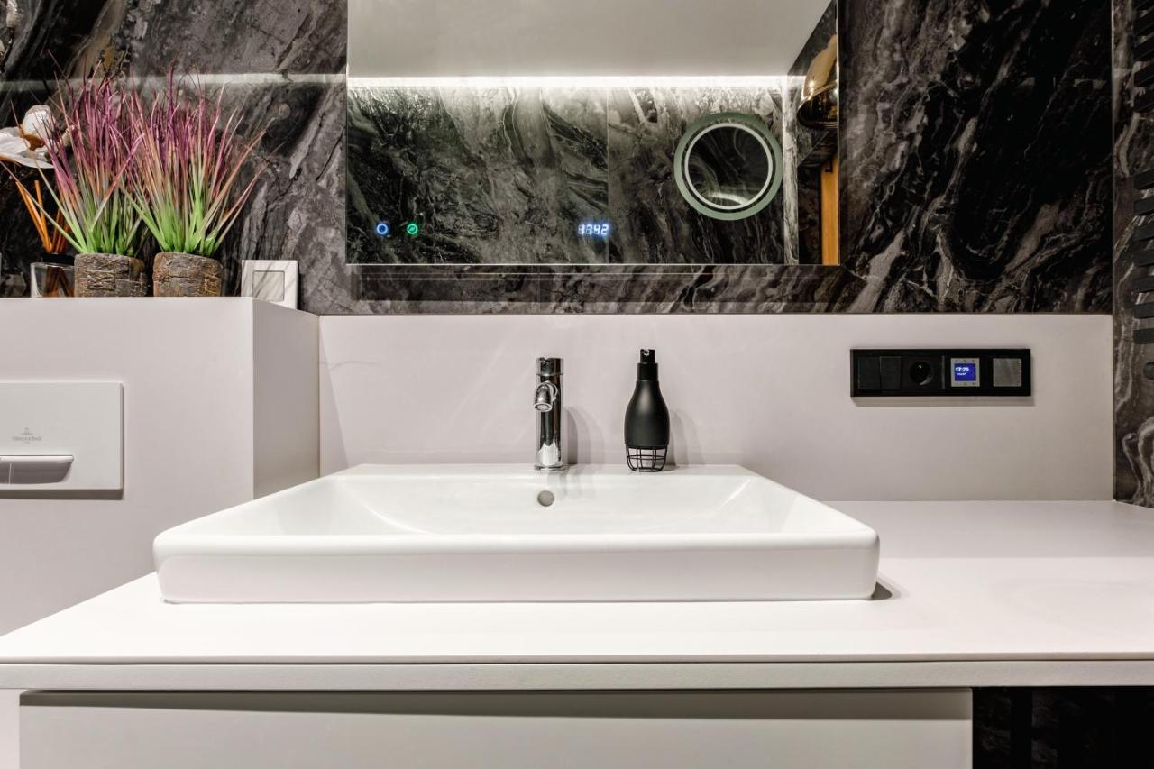Skyview Suite - Niepowtarzalny Widok I Basen Lublin Dış mekan fotoğraf